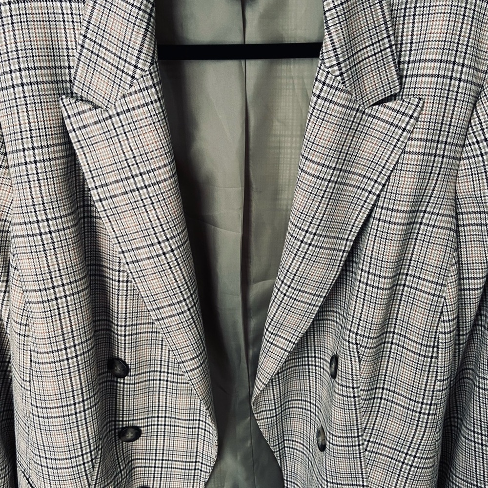 Classic Gray Plaid Men's Blazer